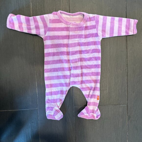 Purple MAGNETIC Striped Fleece Footie Pajamas size 0-3 - Picture 1 of 2